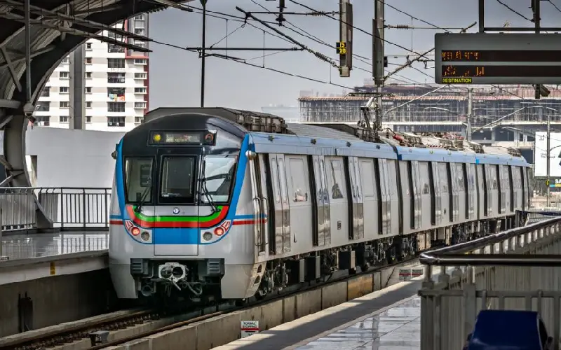Metro contractors in Mumbai India