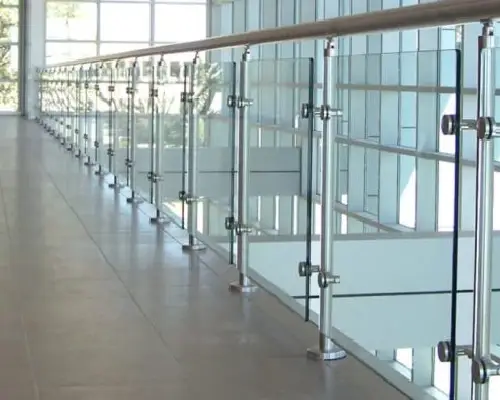 steel and glass railing