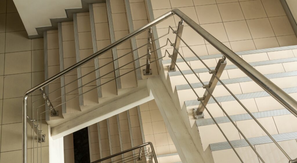 Top 10 Modern Steel Railing Designs for Stairs: Stunning & Safe Solutions for Your Home